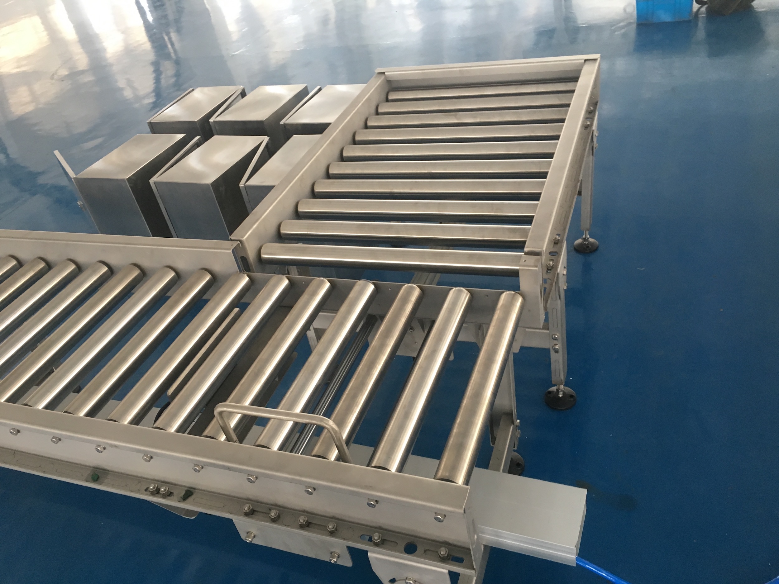 电动滚筒输送机-旋转台输送机-链板式输送机